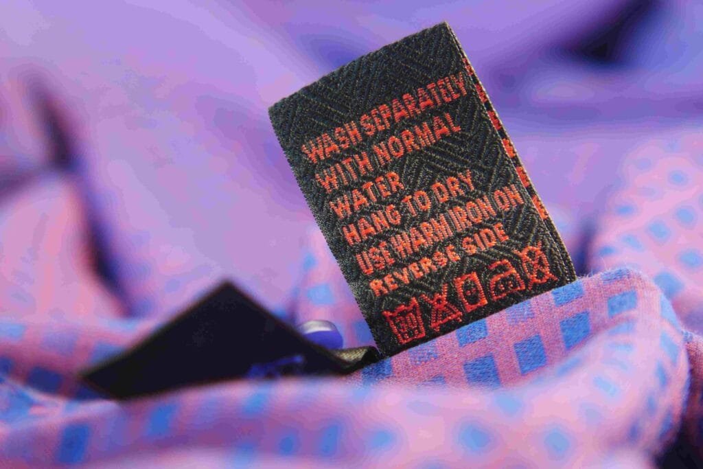 woven custom labels in UAE